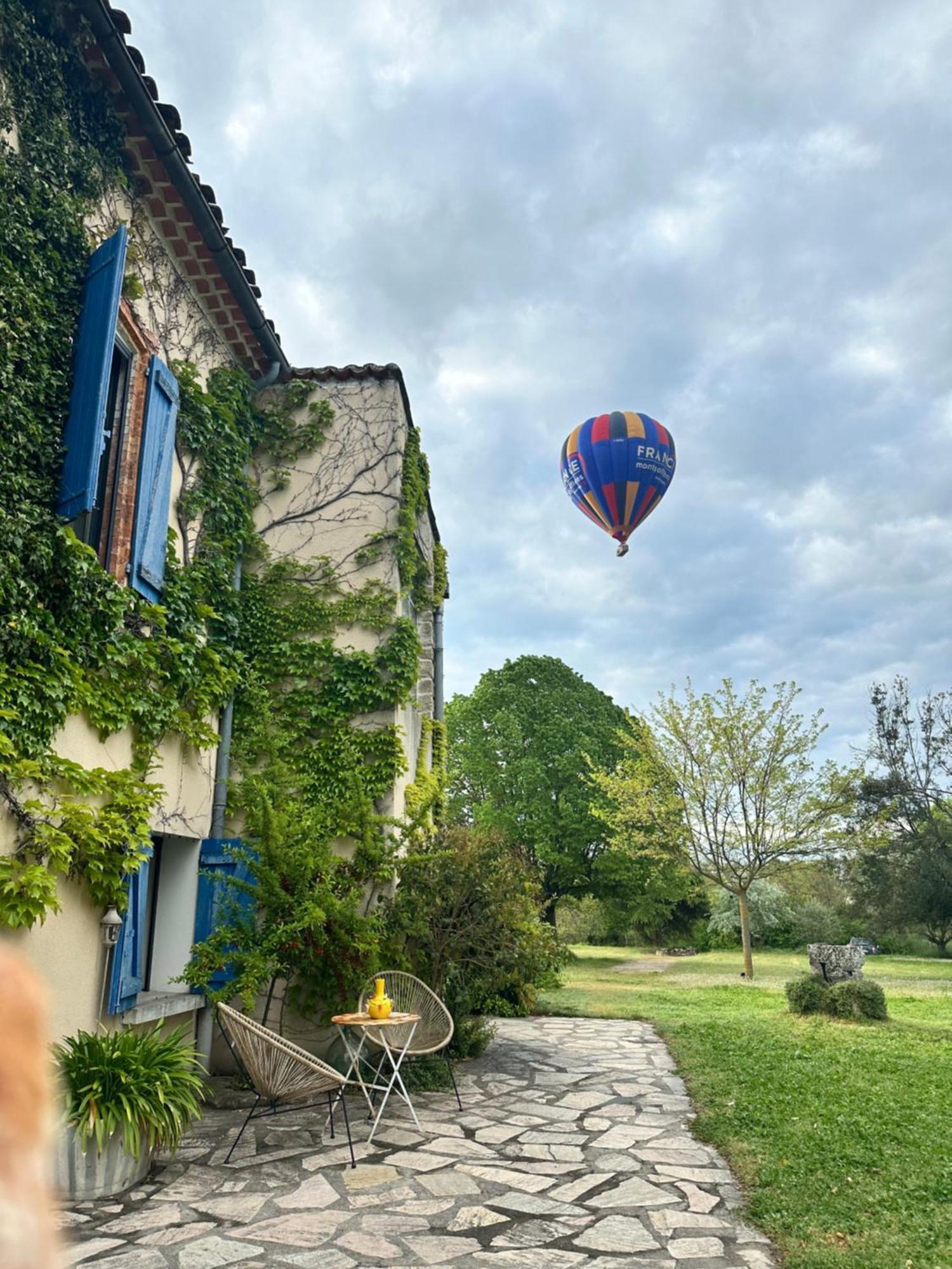 Chambre D'Hote La Beaudine Forcalquier Luaran gambar